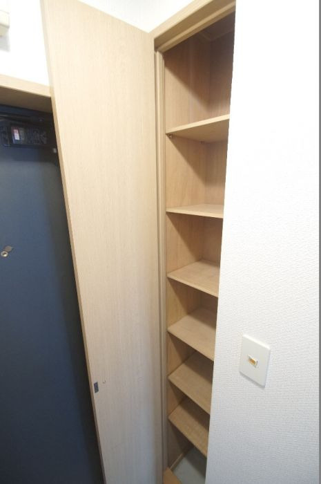 エステートモア平尾公園通りの収納