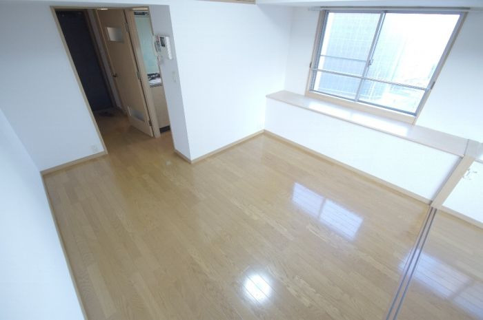 エステートモア平尾公園通りの居間・リビング