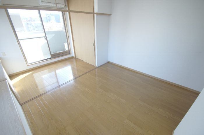 エステートモア平尾公園通りの居間・リビング