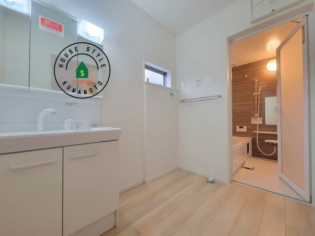 合志市栄第6-1棟(1号棟)の内観：施工例|脱衣所、洗面所は小さなプライベートスペース。歯磨き、洗顔と毎日施す個人空間。