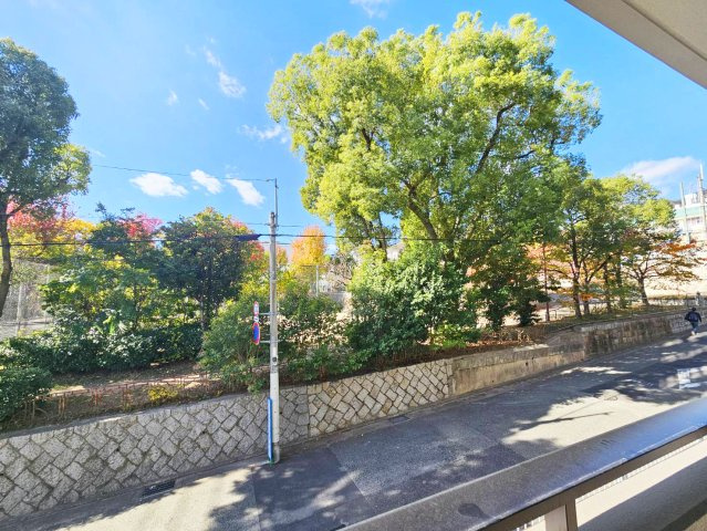 ワコーレ王子公園アクロススクエアの展望