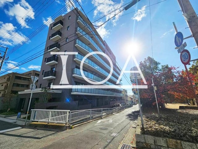 ワコーレ王子公園アクロススクエアの外観|外観は落ち着いています