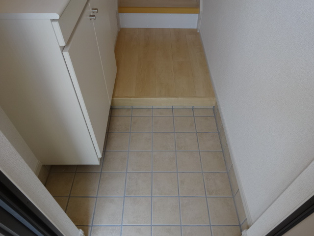 【玄関】 | ヴィルヌーブ１２ | ヴィルヌーブ１２(GoodHome)