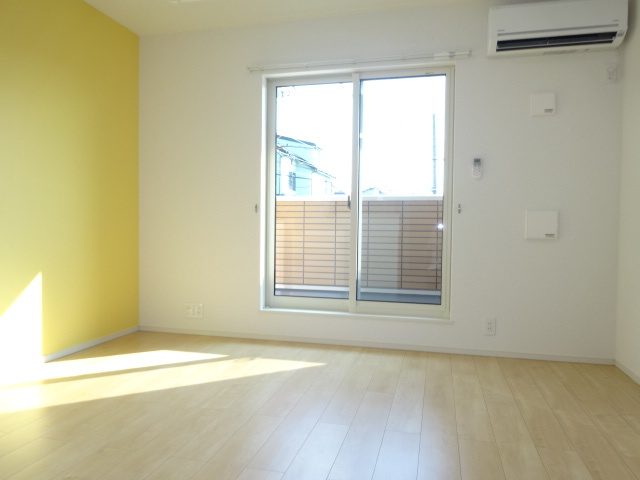 【居間・リビング】 | ヴィルヌーブ１２ | ヴィルヌーブ１２(GoodHome)