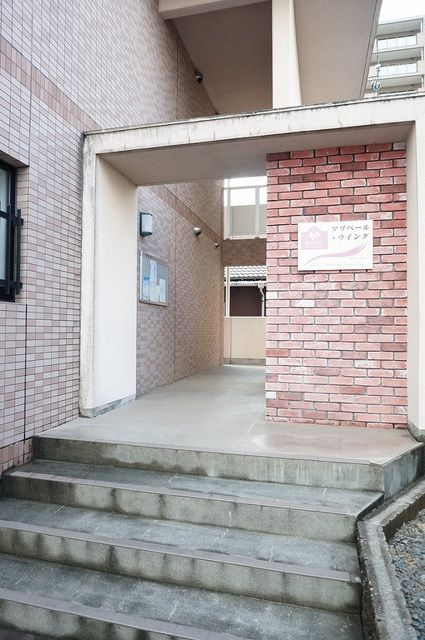 マリベールウイングのエントランス