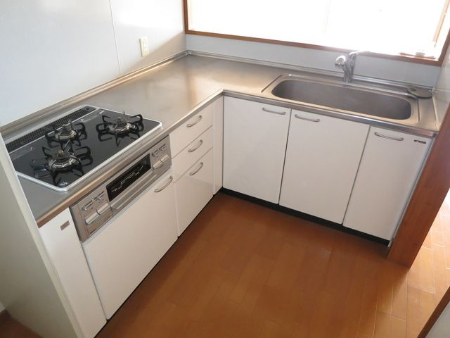 マリベール中須賀のキッチン