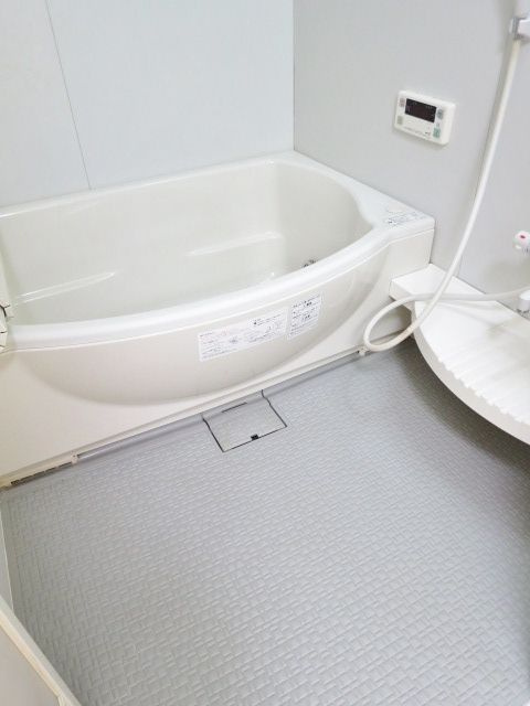 マリベール中須賀の浴室