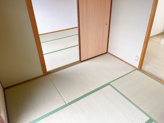 ロイヤルハイツＭＩＴＳＵＹＡ