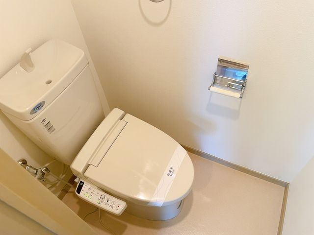 ロイヤルハイツＭＩＴＳＵＹＡのトイレ