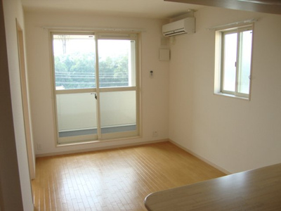 【居間・リビング】 | ＯＣＥＡＮ　ＴＷＩＮＳ　Ｂ棟 | リビング