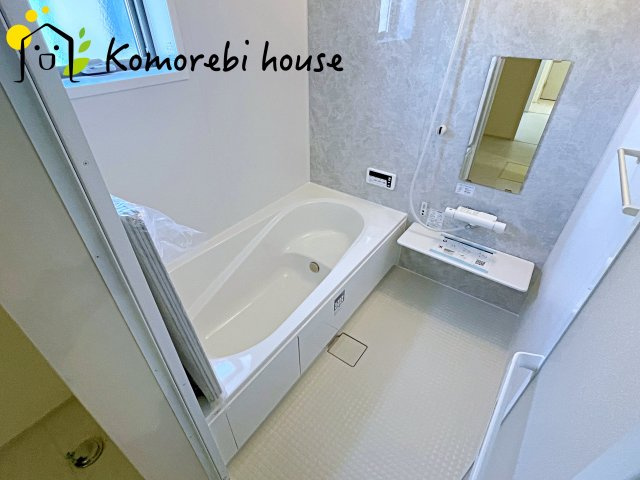 鴻巣市鎌塚　新築一戸建て　リーブルガーデン　01の浴室|日々の疲れを癒すお風呂付です