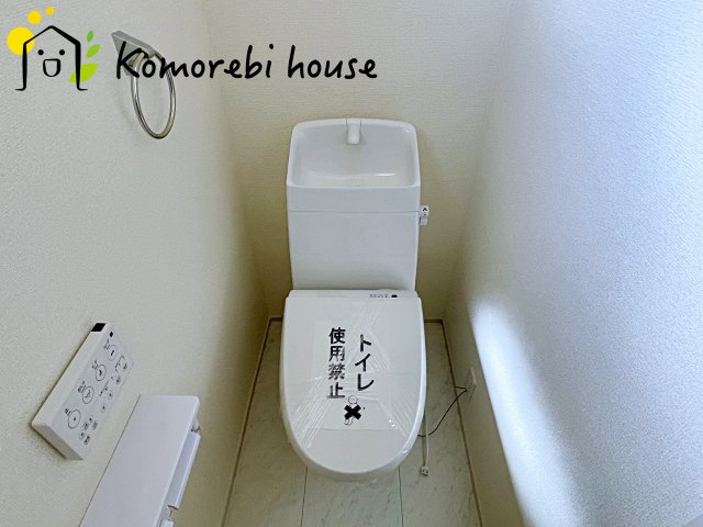 鴻巣市鎌塚　新築一戸建て　リーブルガーデン　01のトイレ|トイレです