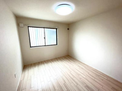 【内装】 | リッツ・グランディールⅡ | 室内