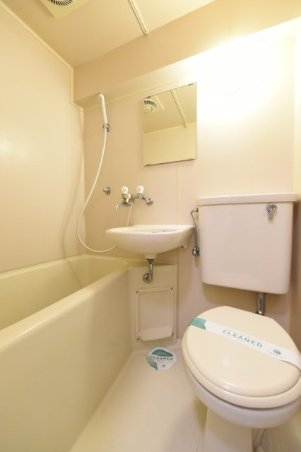 ＫＩＫビルの浴室