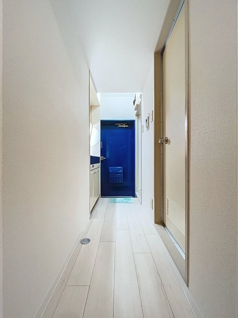 トップ本郷の玄関