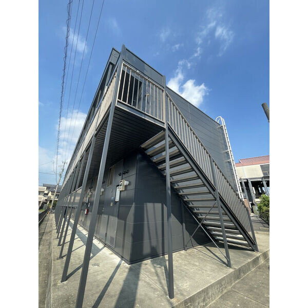 西岡崎駅前アールの外観