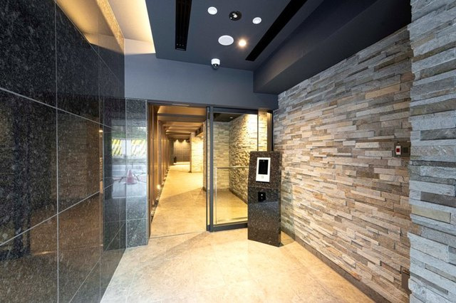 オーパスレジデンス南青山のエントランス