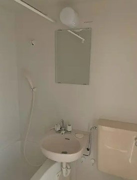 川崎市多摩区西生田３丁目の賃貸マンションの洗面所