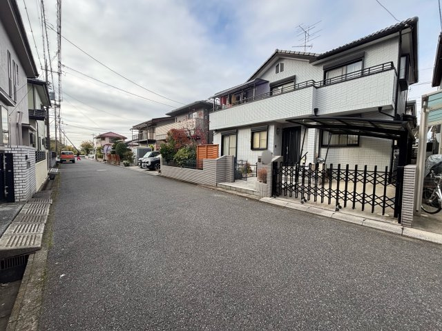 【前面道路含む現地写真】の画像
