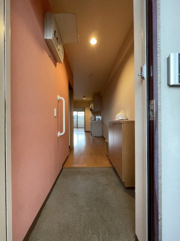 川崎市多摩区菅馬場３丁目の賃貸マンションの玄関