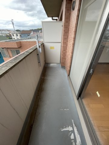 川崎市多摩区菅馬場３丁目の賃貸マンションのバルコニー