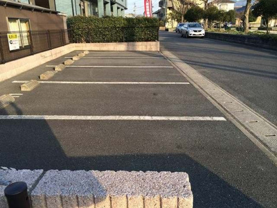 【駐車場】 | リス　プランタンＡ | 駐車場があります
