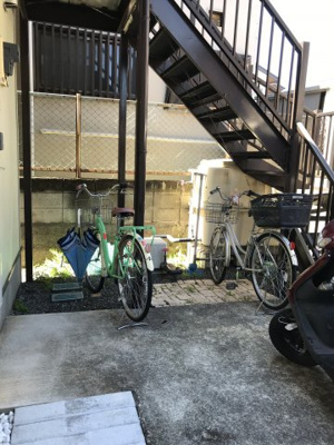 【その他共用部分】 | コーポ浦上 | 自転車・原付バイク置き場