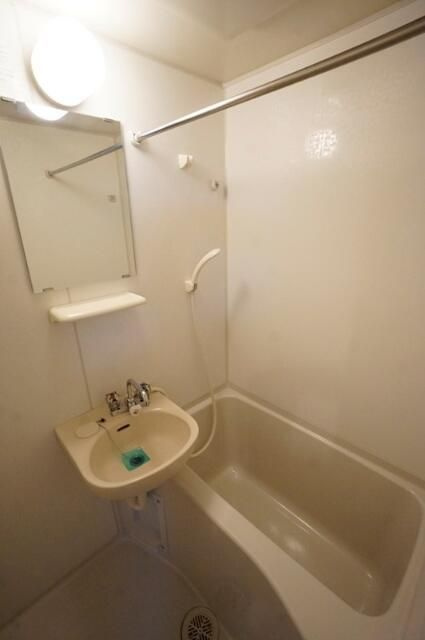 キャメル与野本町の浴室