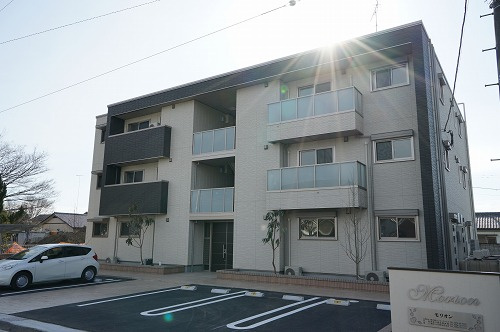 モリオンの駐車場