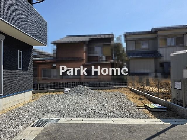 高知市福井町-C号地- 新築戸建ての駐車場|C号地　2026.3月：建築中