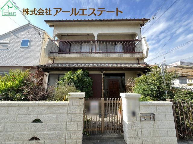 加古川市別府町別府　　山陽電鉄「別府駅」徒歩15分の玄関