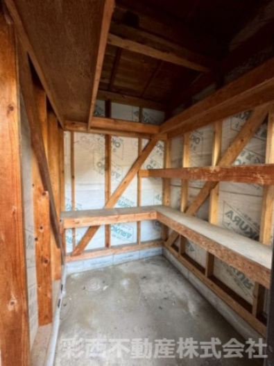 所沢市林2丁目中古戸建てのその他|倉庫付き。普段使わないものを収納するのに便利です。