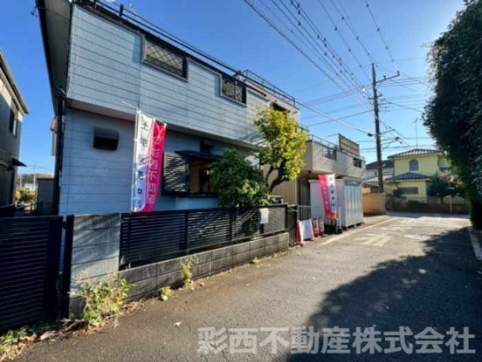 所沢市林2丁目中古戸建ての前面道路含む現地写真