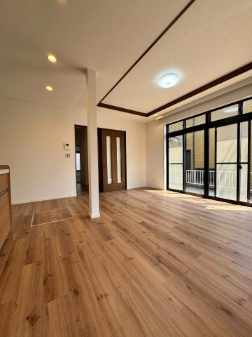 所沢市林2丁目中古戸建ての居間・リビング