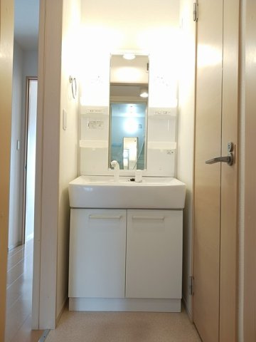 オズロードの洗面所|使いやすい洗面所です