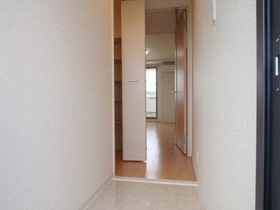 【玄関】 | グランシャリオ