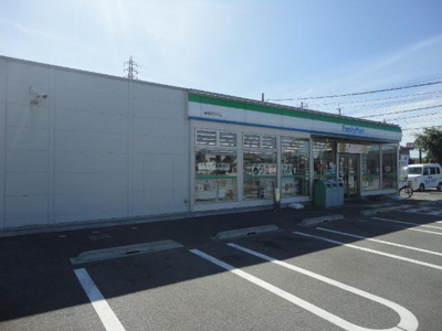 【周辺】 | ワレアウナテ | ファミリーマート姫路宮田北店まで779ｍ