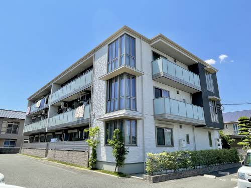 熊本市南区近見３丁目の賃貸マンション