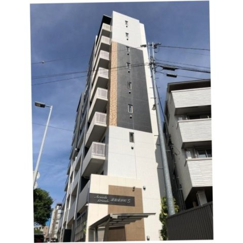 アクシーズグランデ浦和東仲町Ｓの外観