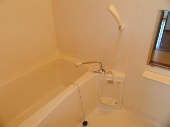 【浴室】 | エルガーデンパレスⅡ | 日々の疲れを癒すお風呂付です