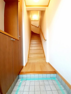 【玄関】 | ベル・アルモニーＡ