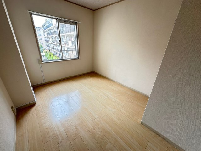 プレジデント東大阪 4棟の子供部屋