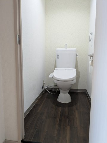 プレジデント東大阪 4棟のトイレ