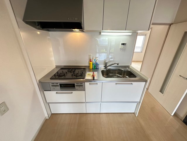 プレジデント東大阪 4棟のキッチン