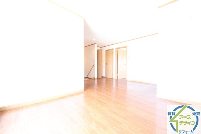 ルマージュ神戸3番館の居間・リビング