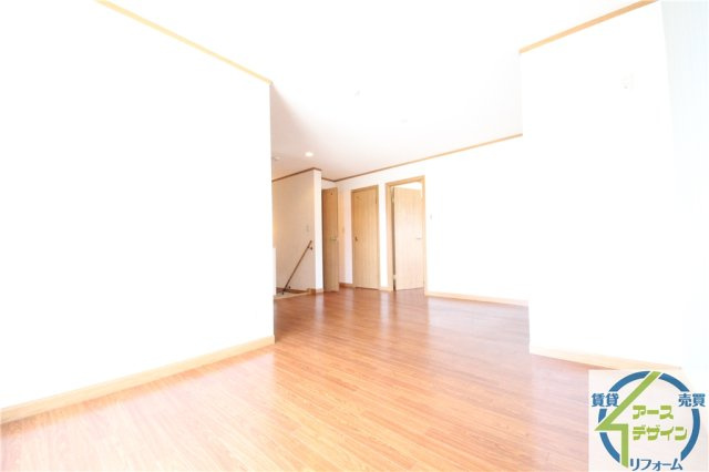 ルマージュ神戸3番館の居間・リビング