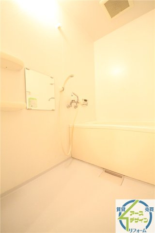 ルマージュ神戸3番館の浴室