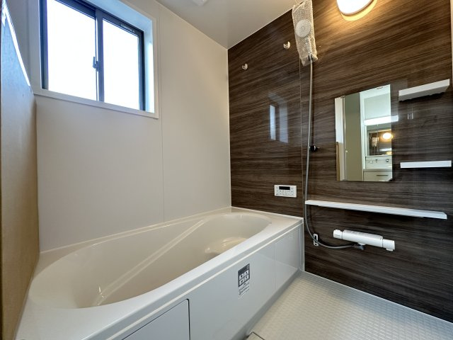 明石市東野町1期１号棟新築戸建の浴室