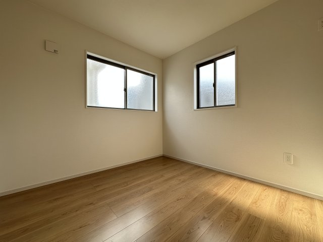 明石市東野町1期１号棟新築戸建の洋室