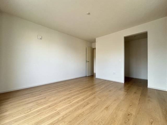 明石市東野町1期１号棟新築戸建の洋室